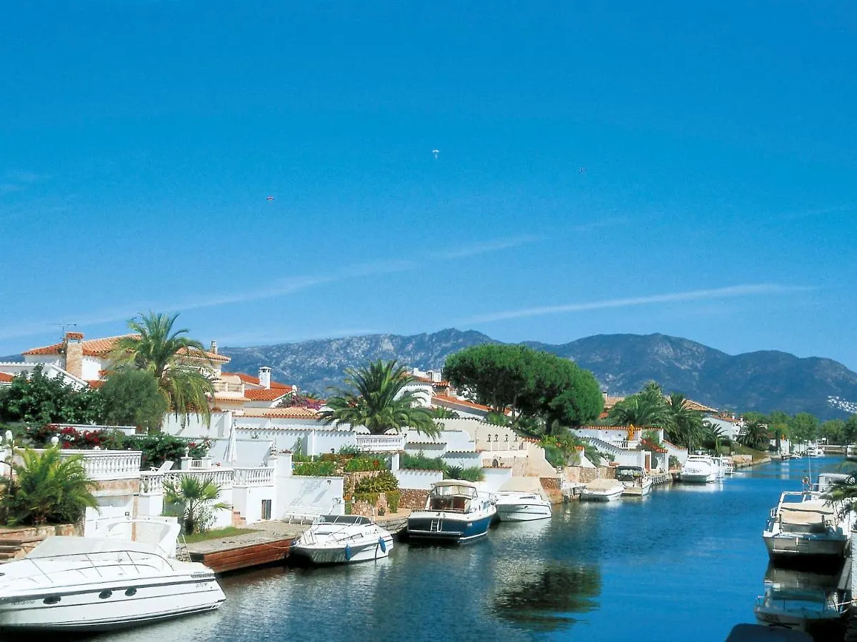 Holiday Home Salins I By Interhome Empuriabrava